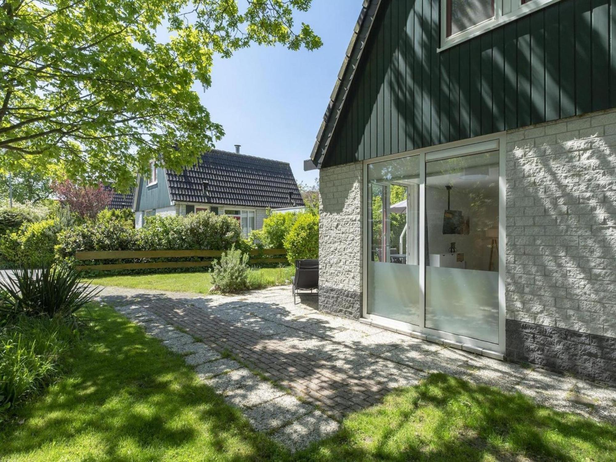 Holiday Home With Pool By The Sea Sint Maartensvlotbrug Bagian luar foto
