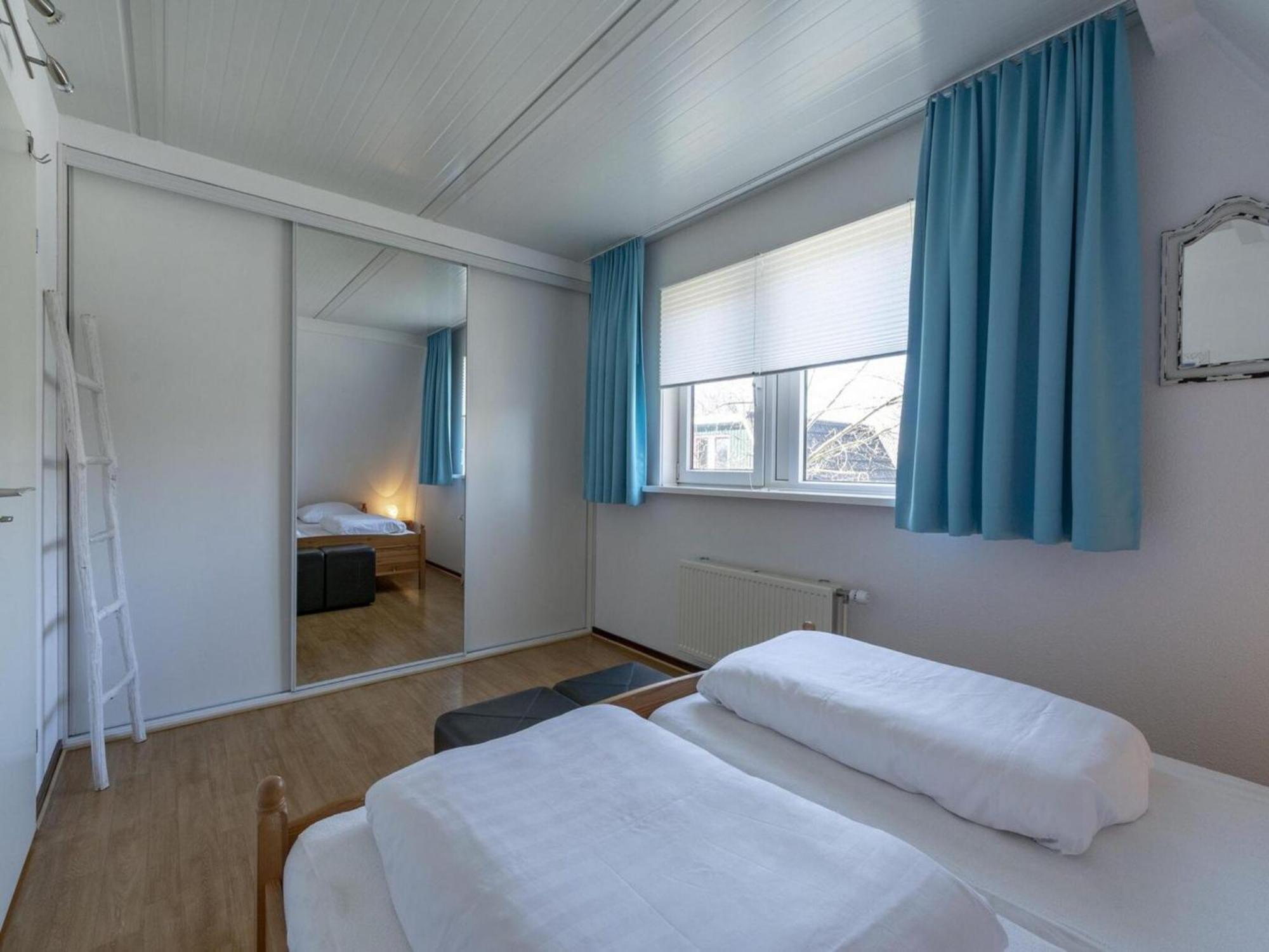 Holiday Home With Pool By The Sea Sint Maartensvlotbrug Bagian luar foto